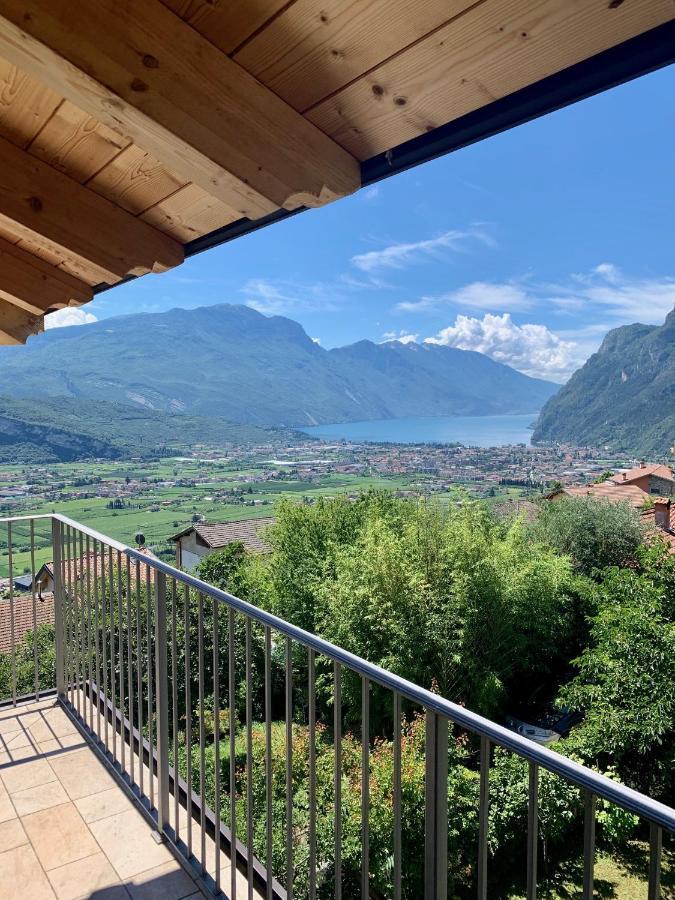 Villa Edo Lake View Tenno Exterior foto